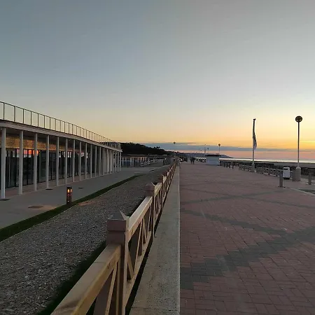 Vue Imprenable, Sublime Довиль